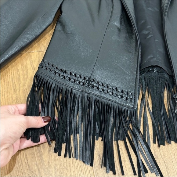 Danier Leather Fringe Zip-Up Jacket - Size M - Picture 10 of 15
